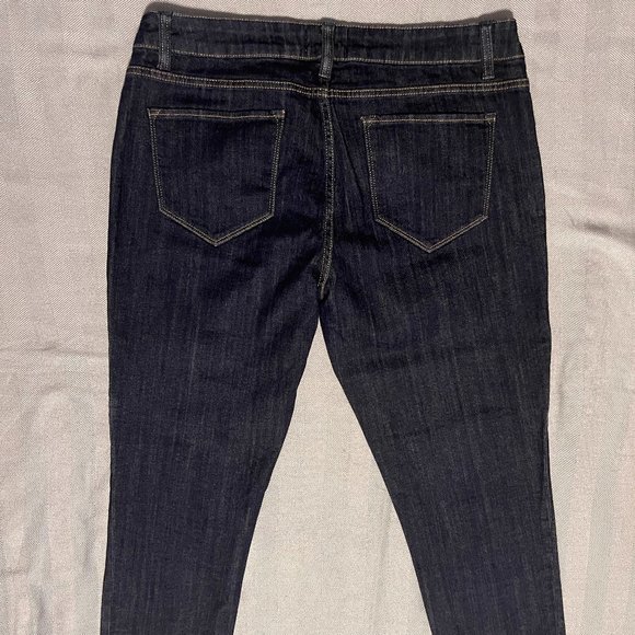 Liz Claiborne Boyfriend Dark Wash Jeans Size 12 - Picture 2 of 4